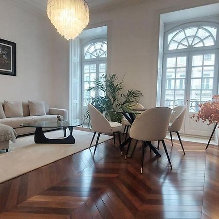 Dream On - Clerigos Tower Apartment Порто Екстериор снимка