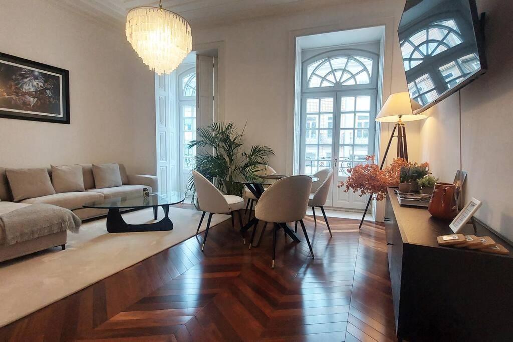 Dream On - Clerigos Tower Apartment Порто Екстериор снимка